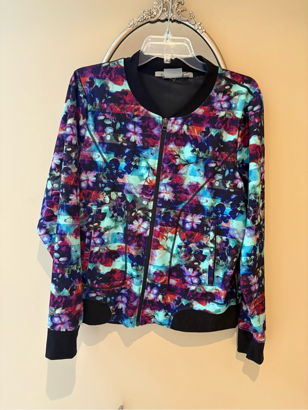 Athleta Floral Multicolor Bomber Jacket  💜🩵 Stretch Zip Black Trim XL